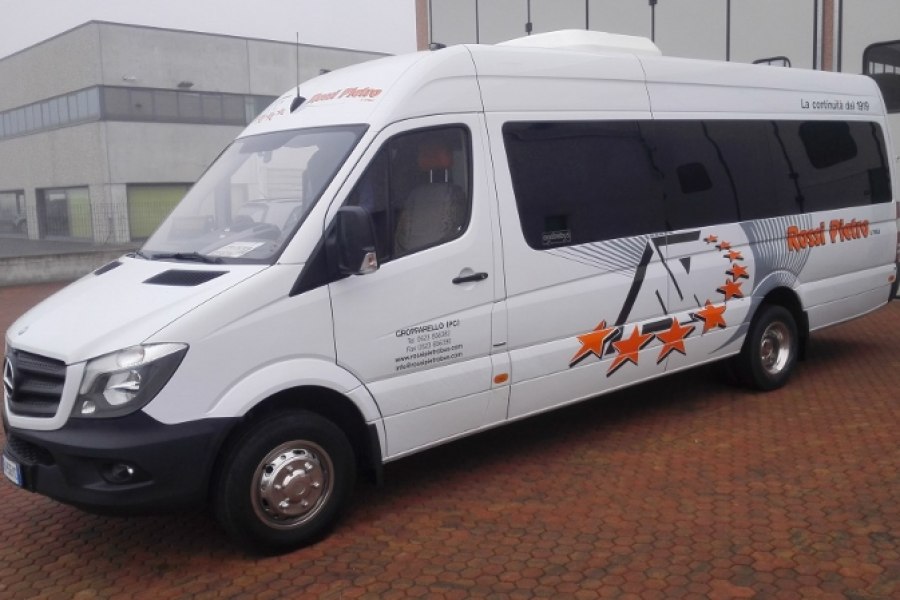 Mercedes Sprinter 21 posti