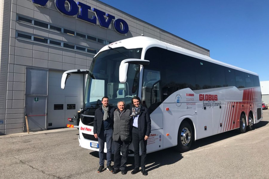 Nuovo Volvo 9900 Superior